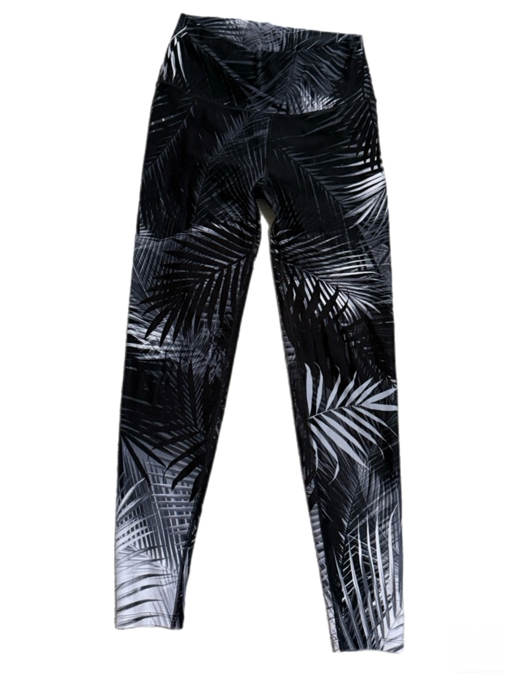 Peloton Black Palm Print Leggings Medium High Rise Workout Yoga Pants Athleisure